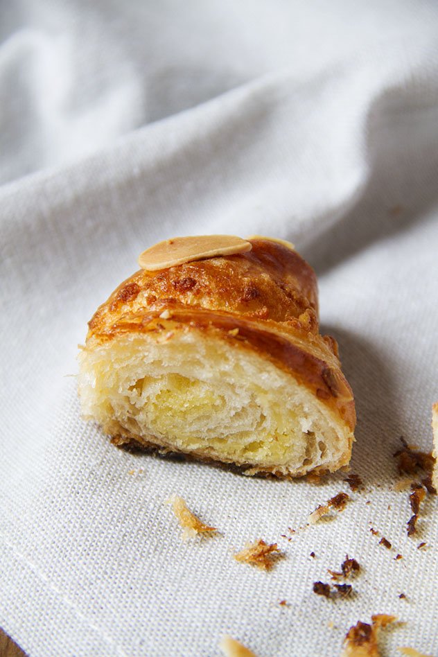 croissant alle mandorle