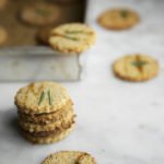 Biscotti salati allo Stilton e miele_04