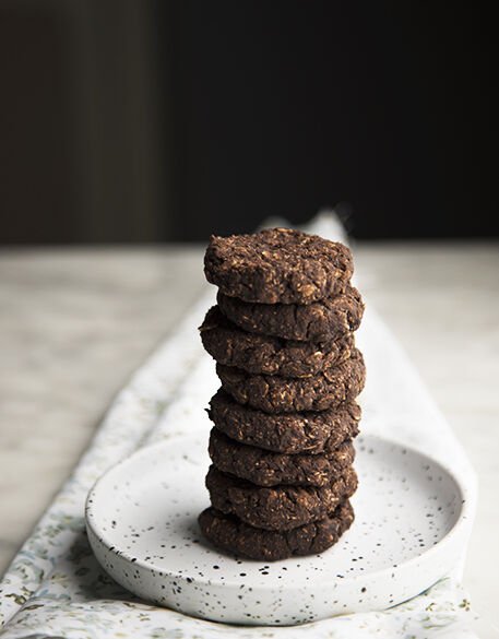 Biscotti morbidi al cacao (senza uova, lattosio e zucchero)_01
