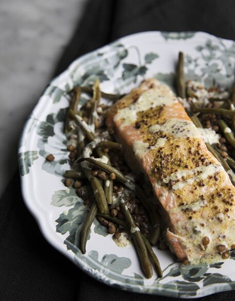 Salmone al forno con fagiolini e lenticchie_01