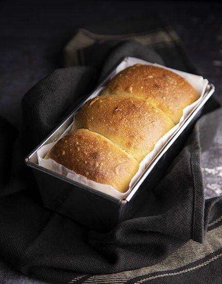 Pan brioche al latte di mandorle_01 Pan brioche al latte di mandorle