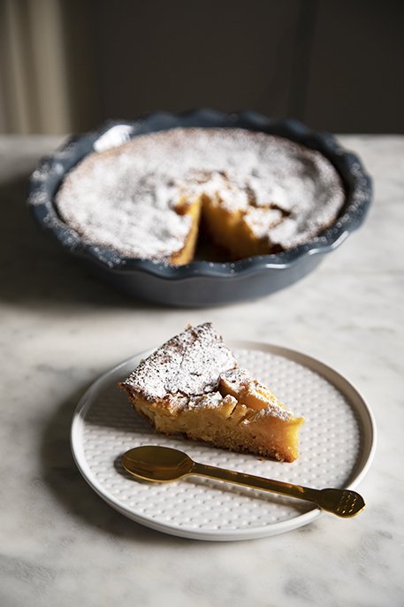 Torta di mele senza glutine con 4 ingredienti